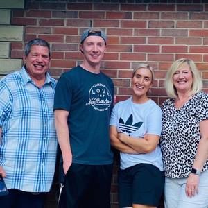 Meet your Posher, Courtney